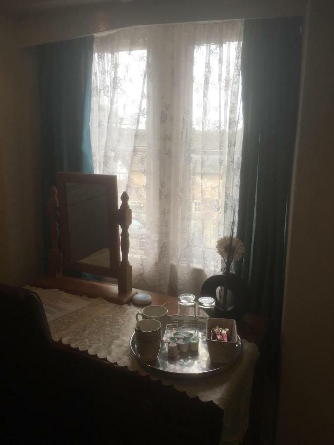 The Bear Hotel 奇彭纳姆 外观 照片